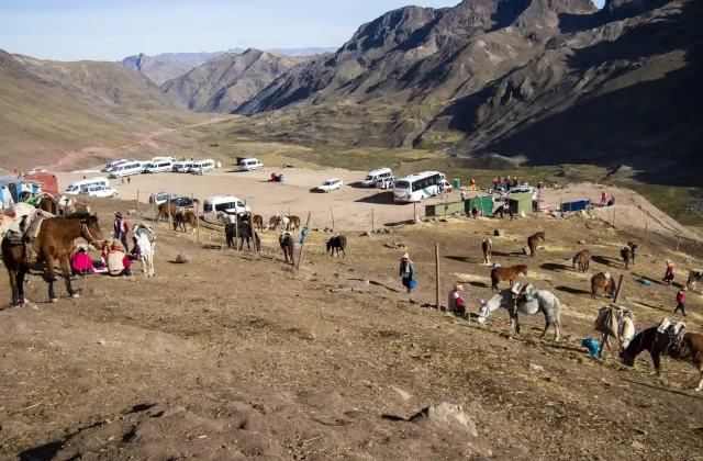 Rainbow Mountain Trek by ATV 1 Day