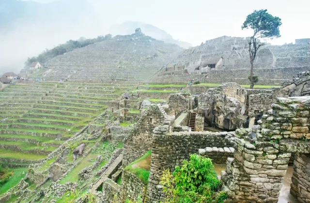 LLACTAPATA TREK TO MACHU PICCHU – 3 DAYS / 2 NIGHTS