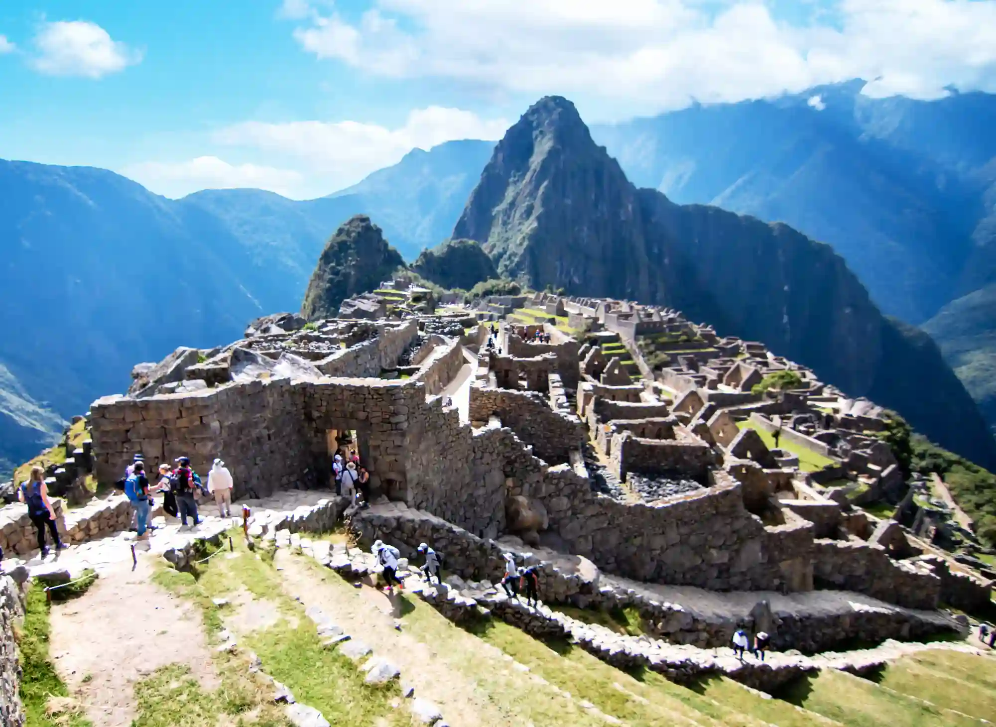 MACHU PICCHU FULL DAY TOUR BY TRAIN