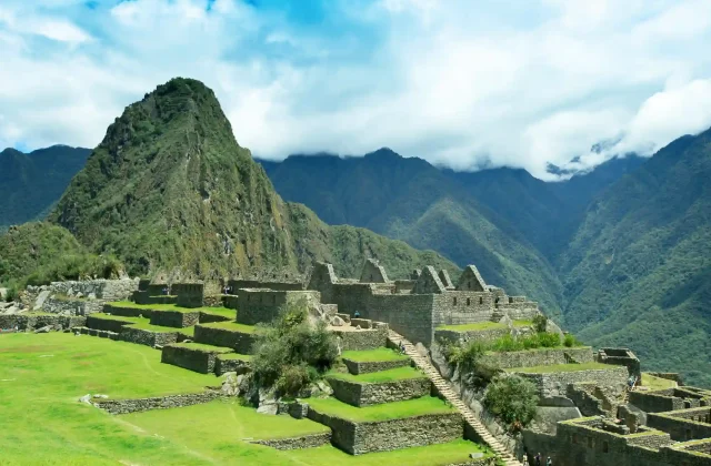 INCA JUNGLE TRAIL 3 DAYS TO MACHU PICCHU