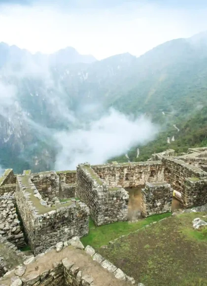 INCA JUNGLE TRAIL 4 DAYS TO MACHU PICCHU