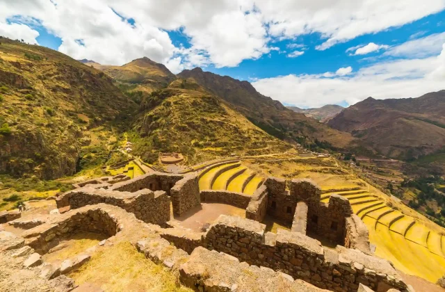 SACRED VALLEY OF THE INCAS FULL-DAY TOUR