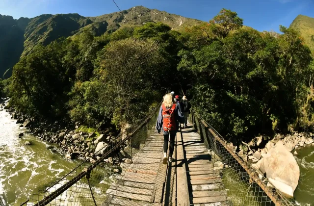 SALKANTAY TREK + LLACTAPATA TREK – 5 DAYS